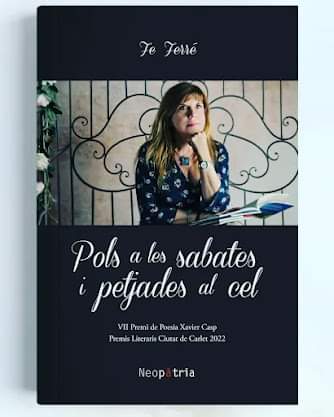 Pols a les sabates i petjades al cel